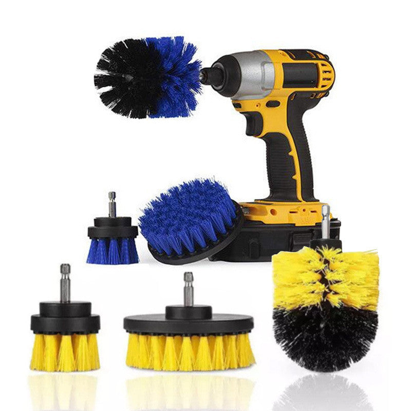 Brush kit for carpet cleaning